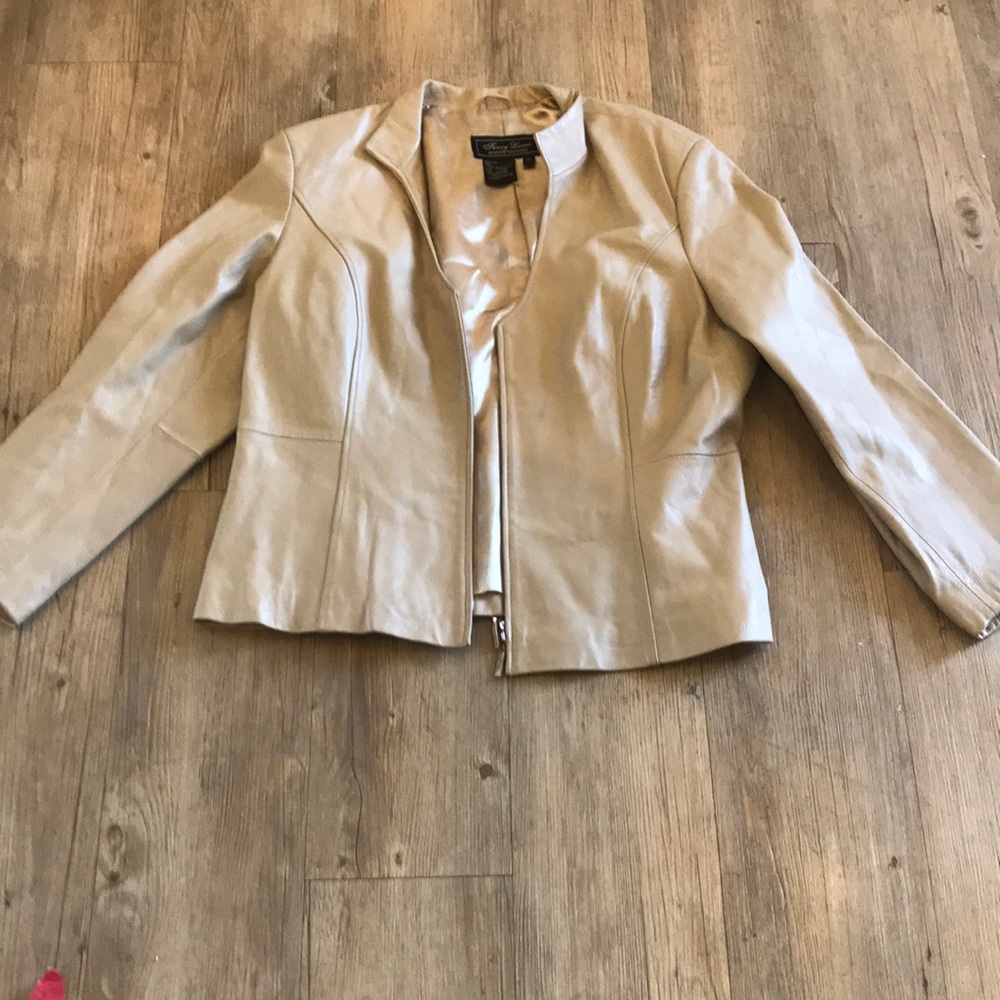 Beige genuine leather with hidden zipper and 1
